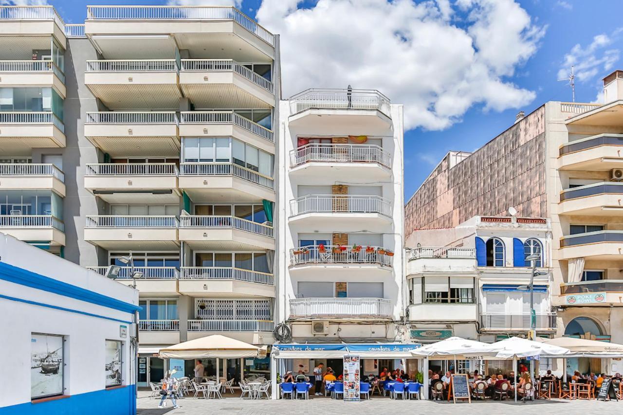 Magnifico Apartamento - Primera Linea De Mar Calafell Kültér fotó
